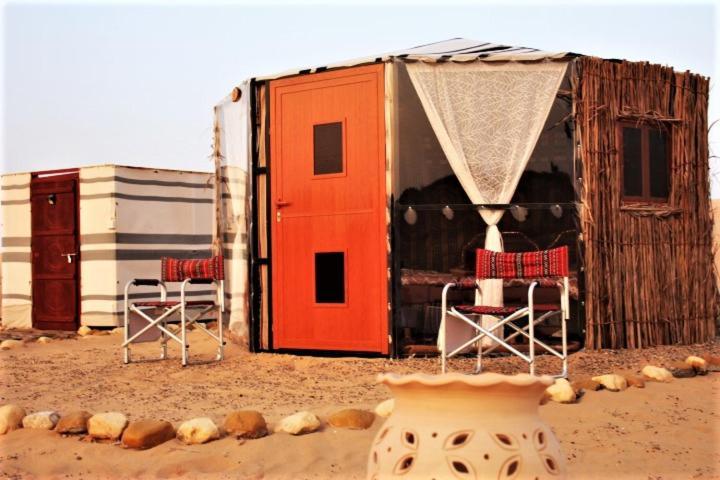 Legend Desert Camp Fulayj al Masha'ikh Ngoại thất bức ảnh