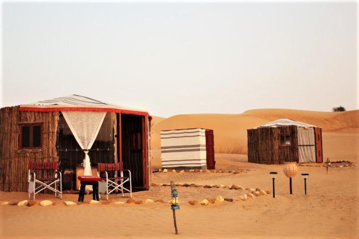 Legend Desert Camp Fulayj al Masha'ikh Ngoại thất bức ảnh