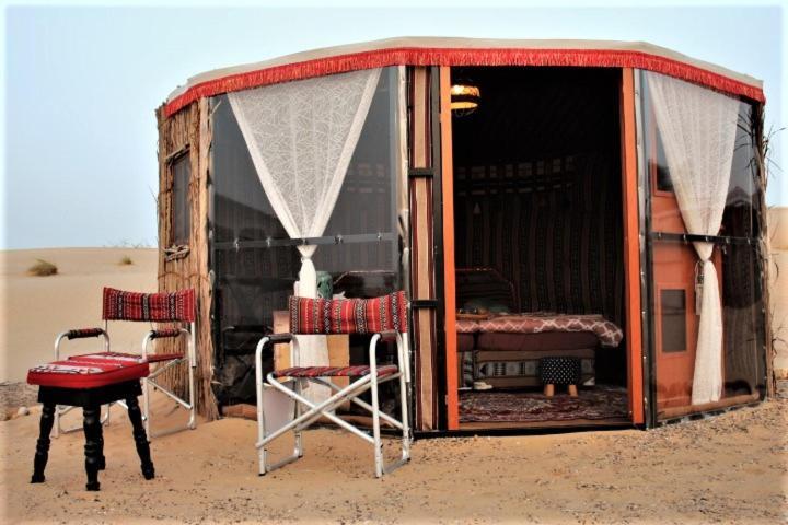 Legend Desert Camp Fulayj al Masha'ikh Ngoại thất bức ảnh