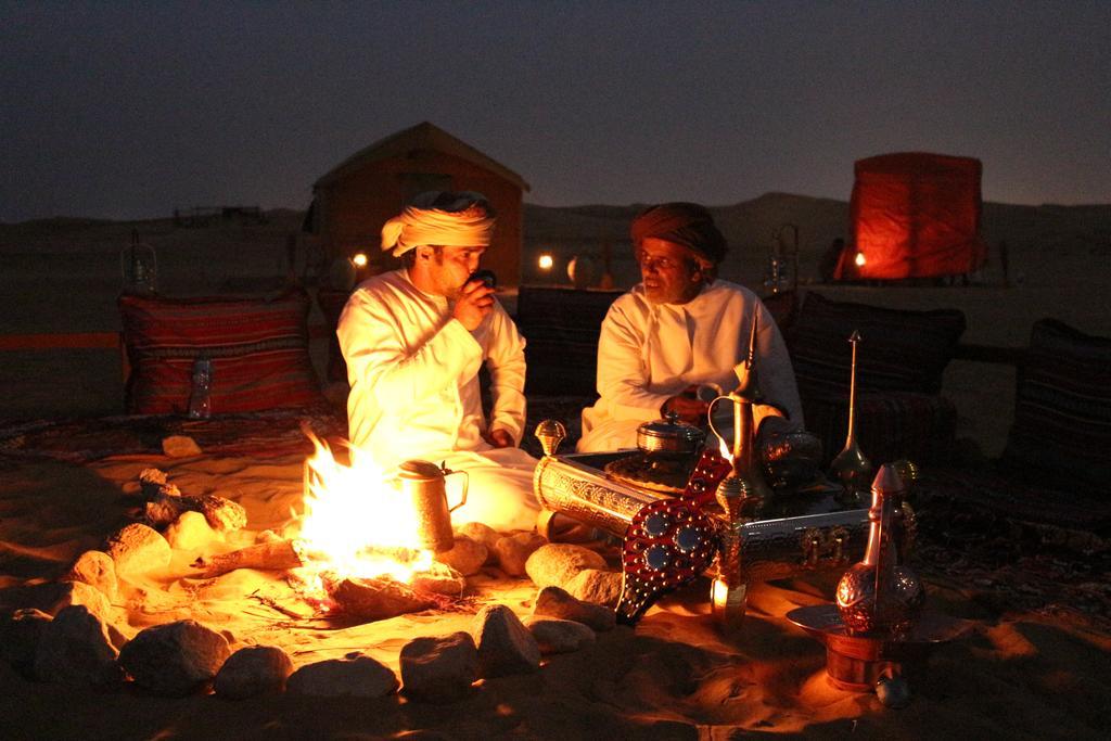 Legend Desert Camp Fulayj al Masha'ikh Ngoại thất bức ảnh