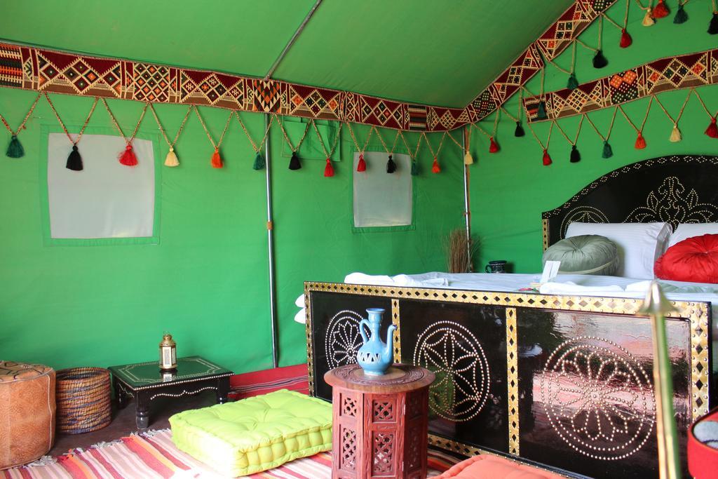 Legend Desert Camp Fulayj al Masha'ikh Ngoại thất bức ảnh