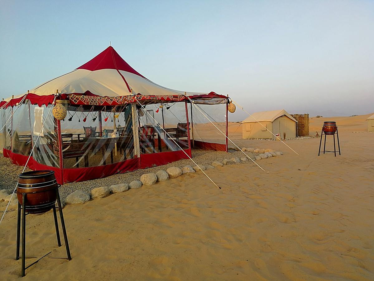 Legend Desert Camp Fulayj al Masha'ikh Ngoại thất bức ảnh