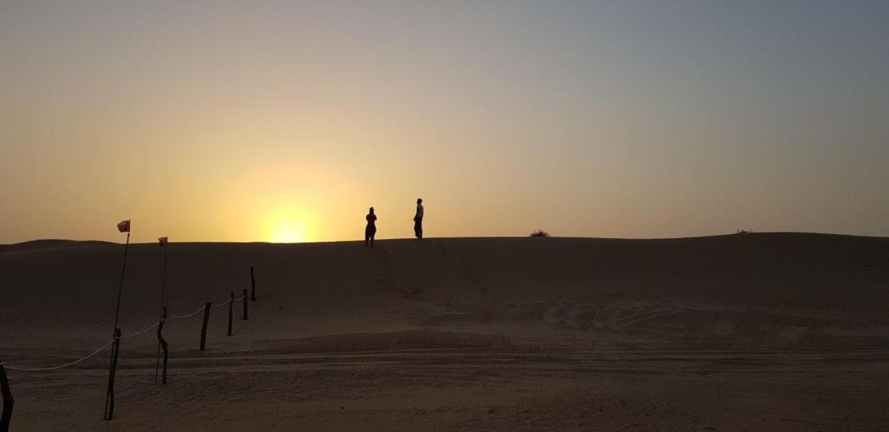Legend Desert Camp Fulayj al Masha'ikh Ngoại thất bức ảnh